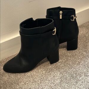 Elegant Black Ankle Boots